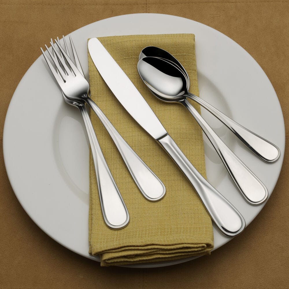 Bravo 52 Piece Flatware Set with Caddy, Service for 8